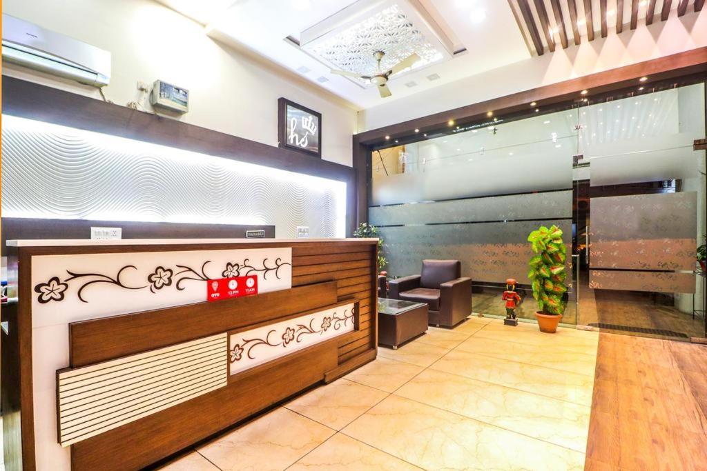 Hotel Sartaj Лудхиана Экстерьер фото